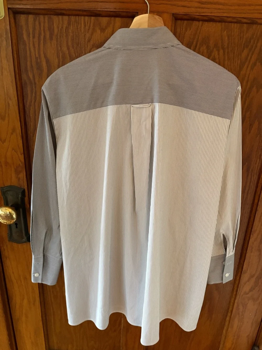 Lafayette 148 New York Striped Top - Black & White Long Button Down Shirt Size S - Picture 2 of 11